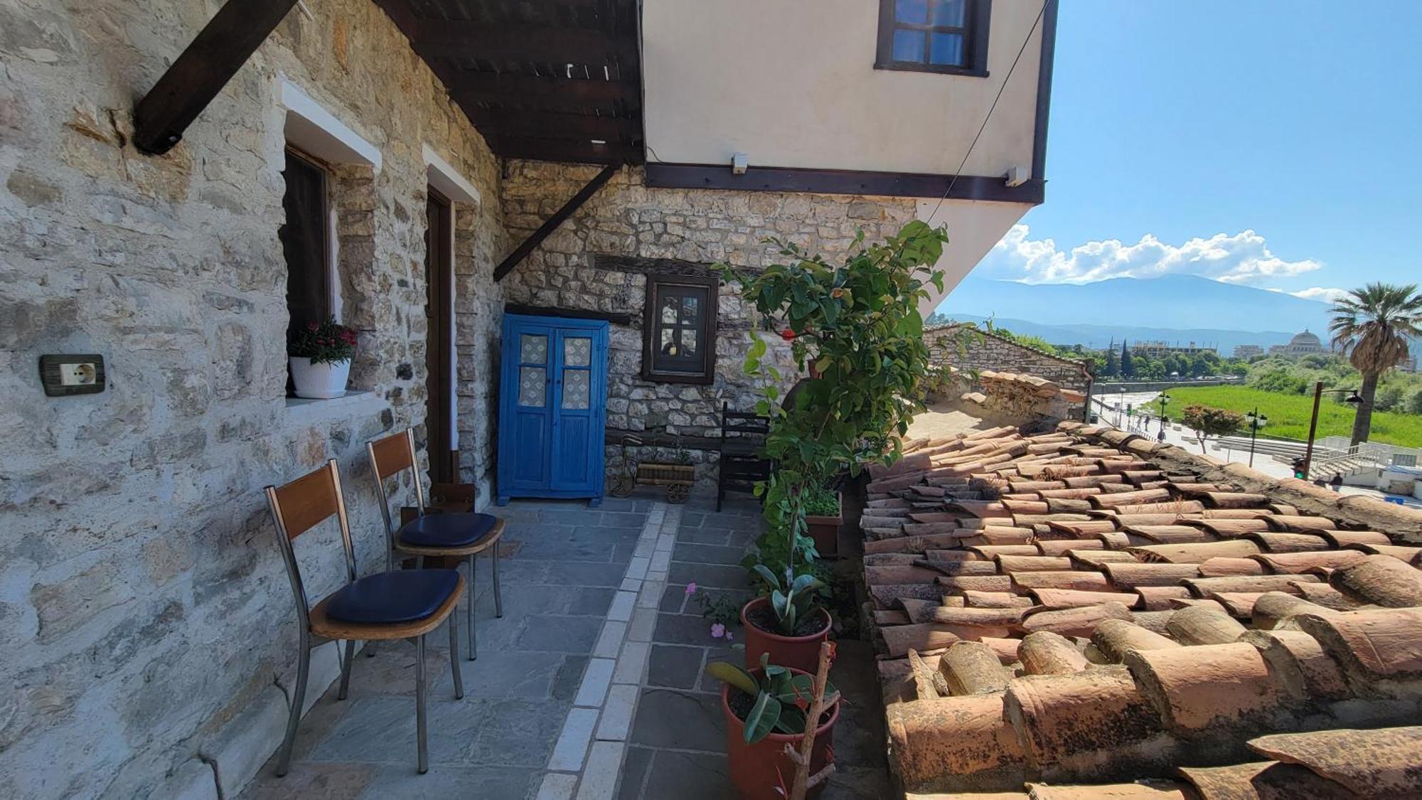 Guest House Mangalem Берат Экстерьер фото